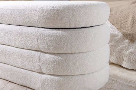 Bancă pentru piept VOQUE 115 cm, alb crem, tapițată cu țesătură bouclé, cu spațiu de depozitare [10]