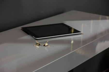 Birou din MDF gri lucios si metal 120x40 cm [3]