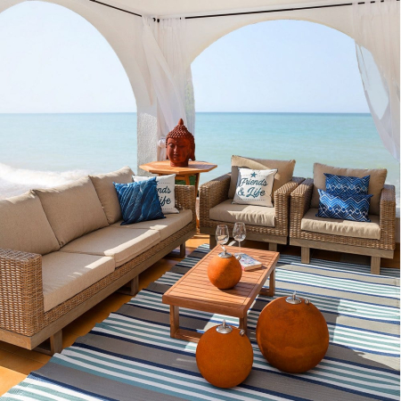 Canapea de exterior cu 3 locuri Patsy, din rattan si lemn. 220 x 89 x 64,50 cm [1]