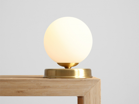 Lampă de masă BALL BRASS S [1]