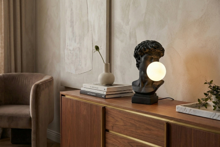 Lampă de masă neagra,DAVID bust 30cm cu glob  [2]