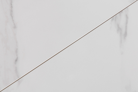 Masă de dining ATLAS 160-200cm extensibilă, aspect marmură, ceramică albă, sticlă securizată [4]