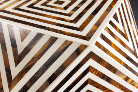 Masă laterală HARMONY NATURE 40cm alb-maro cu aspect de zebră [6]