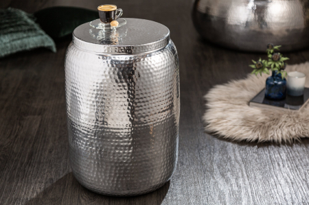 Masă laterală ORGANIC ORIENT 50cm cu efect de lovitură de ciocan argintie [1]