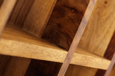 Raft pentru vin CUBUS din lemn seesham, 40 cm [6]