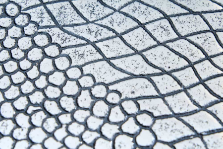 Set 2 masute de cafea ELEMENTS cu aspect de crocodil, 60 cm [5]