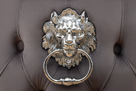 Set 2 scaune CASTLE cu inaltime ajustabila din catifea gri si cu accesoriu in forma de caap de leu [5]