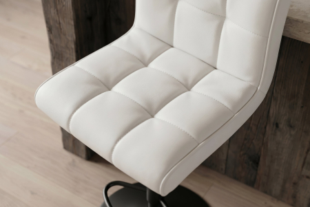 Set două scaune de bar MODENA, înălțime reglabilă între 92 și 116 cm, rotativ la 360°, din piele artificială albă cu cadru negru [4]