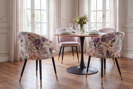 Set două scaune MAISON CLASSIQUE din catifea liliac cu imprimeu floral pe spătar, picioare negre și capete aurii [2]