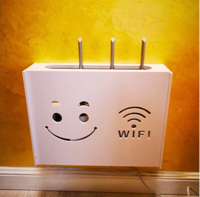 Suport Router Wireless Smiley Face 60 x 40 x 10 cm, alb, pentru mascare fire si echipament WI-FI, posibilitate montare pe perete [4]