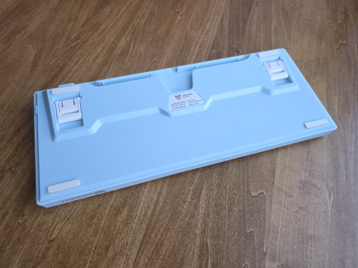 Tastatura mecanica gaming ONIKUMA G52, 82 taste, Hot Swap, Switch-uri Roz, Iluminare RGB, USB Type-C detașabil, Anti-Ghosting, Albastru [3]