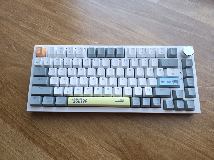 Tastatură mecanică gaming ONIKUMA G52, 82 taste, Hot Swap, Switch-uri Red Jixian, Iluminare RGB, Buton volum, USB Type-C detașabil, Anti-Ghosting, Alb/Gri [2]