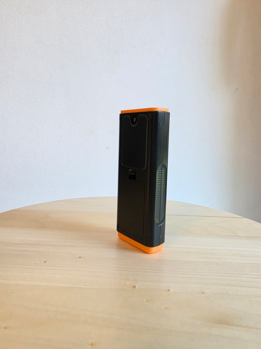 Umidometru digital inductiv YITANGTEC YT301, fara pini, pentru lemn, zidarie si pereti, LCD iluminat, alarma umiditate, adancime detectie 19 mm [6]