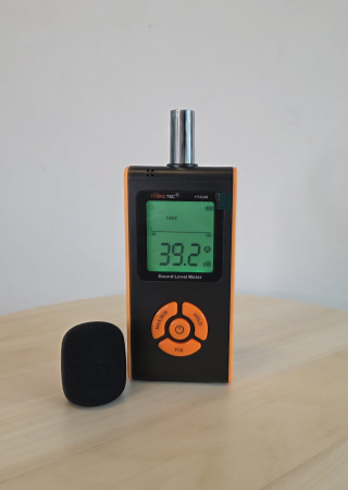 Sonometru digital YITANGTEC YT312S, 30-130 dBA, ecran LCD color, MAX/MIN, HOLD, FAST/SLOW, ponderare A, microfon cu condensator, masurare zgomot [1]