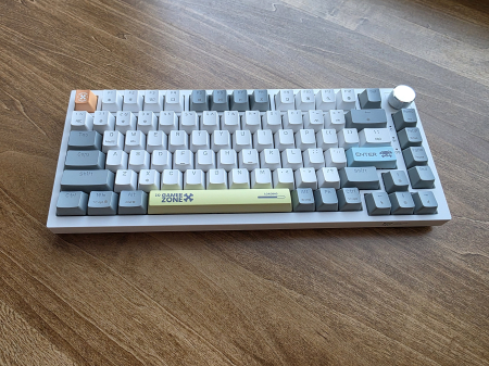 Tastatură mecanică gaming ONIKUMA G52, 82 taste, Hot Swap, Switch-uri Red Jixian, Iluminare RGB, Buton volum, USB Type-C detașabil, Anti-Ghosting, Alb/Gri [5]