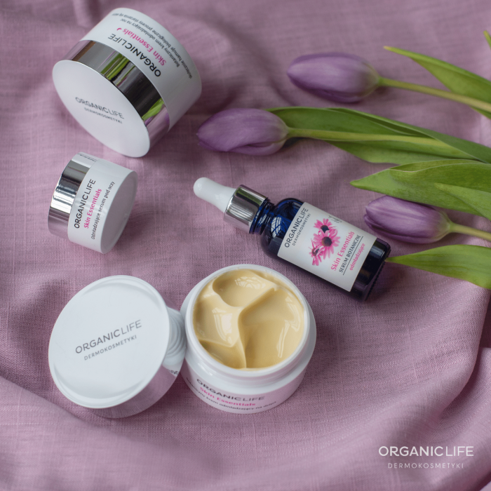 Crema botanica de zi - Întinerire Skin Essentials [3]