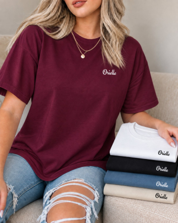 Orielle Basics - Pachet de 5 tricouri Orielle Basics: burgundy pe model și patru tricouri pliate, alb, negru, denim și nude. Culori ilustrative.
