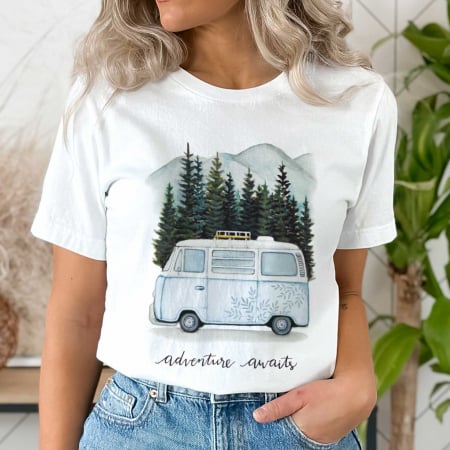 Travel - Tricou Adventure Awaits