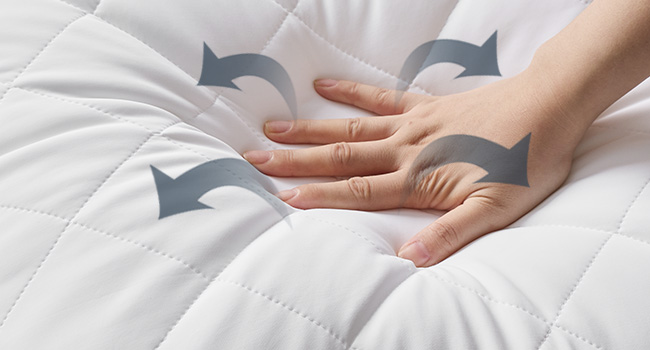 SONGMICS Perna reversibila cu 2 fete pentru iarna sau vara, 80x80 cm, umplutura 1200 g, alb [6]