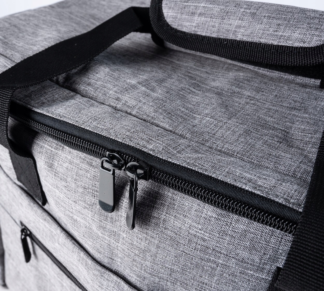 Geanta de drumetie pentru animale de companie, cu spatii de depozitare si accesorii [8]