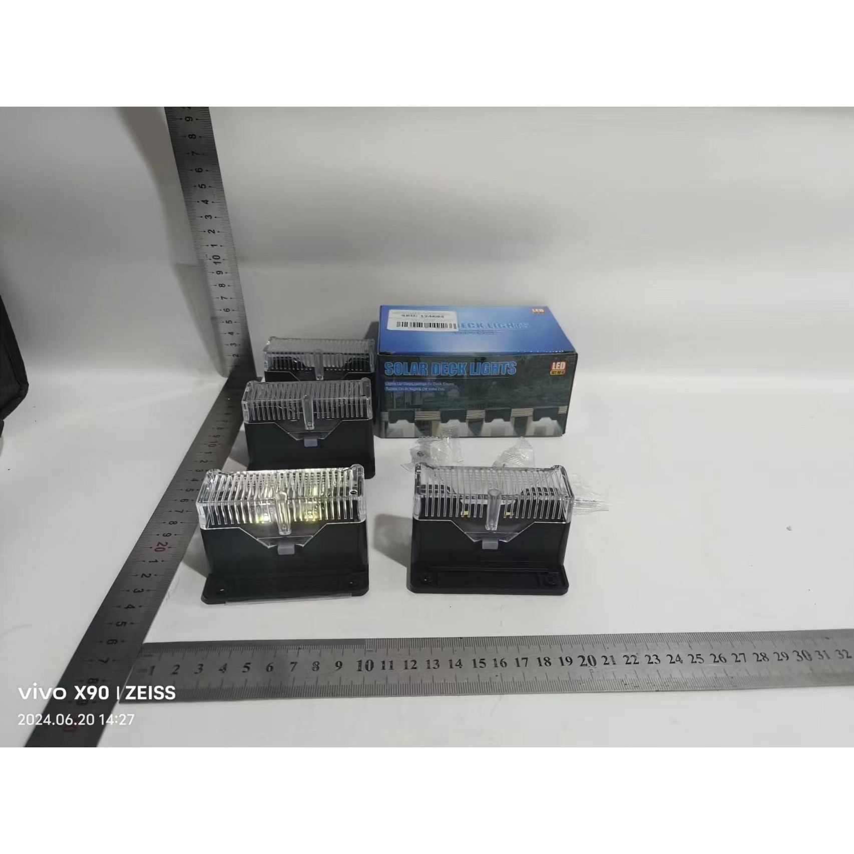 Lampi solare - Aplica solara LED , ABS/Policarbonat, rezistenta la apa IP65, pentru trepte, borduri, terasa, 1.2V, 600mah, 7.9 x 5 cm, lumina alb rece, negru