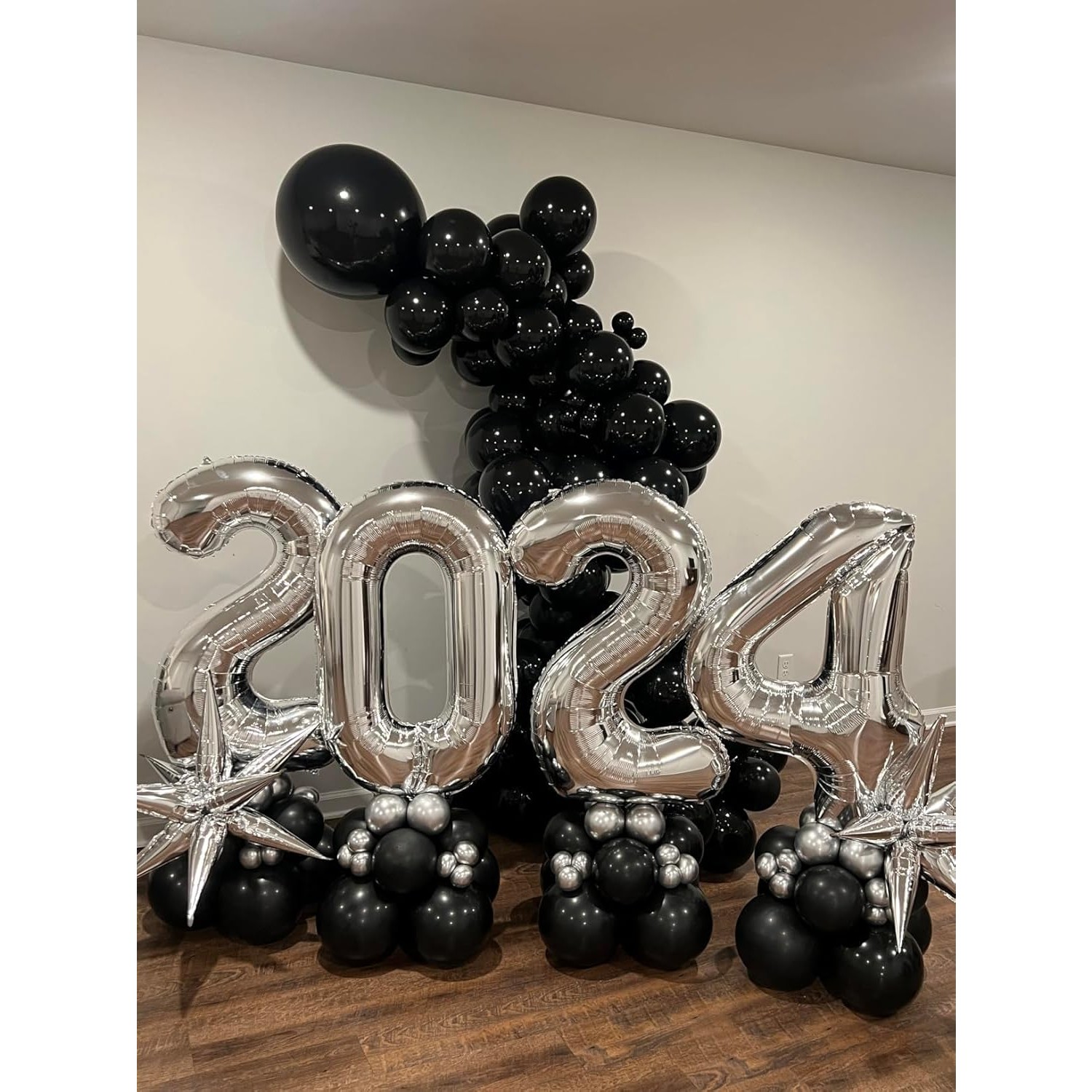 Balon din Folie Metalizata, , Figurina Cifra, Tema Aniversare 40 cm, Ambalaj Individual, Pai inclus, Umflare cu Aer sau Heliu, Argintiu, Cifra 4 [8]