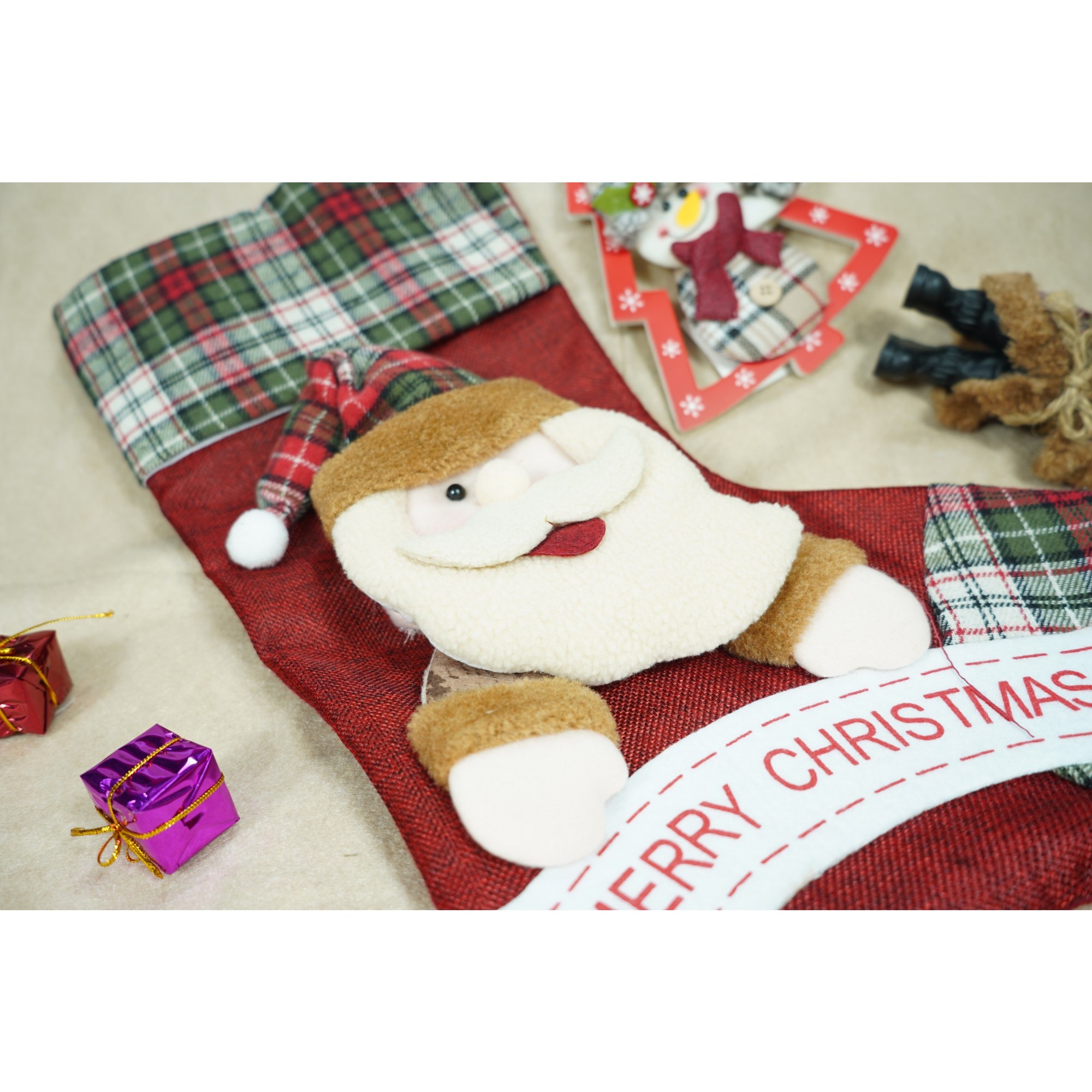 Ciorap Cadouri, ,cu model Mos Craciun,rosu, marimea 23x45 cm, textil, interior [3]