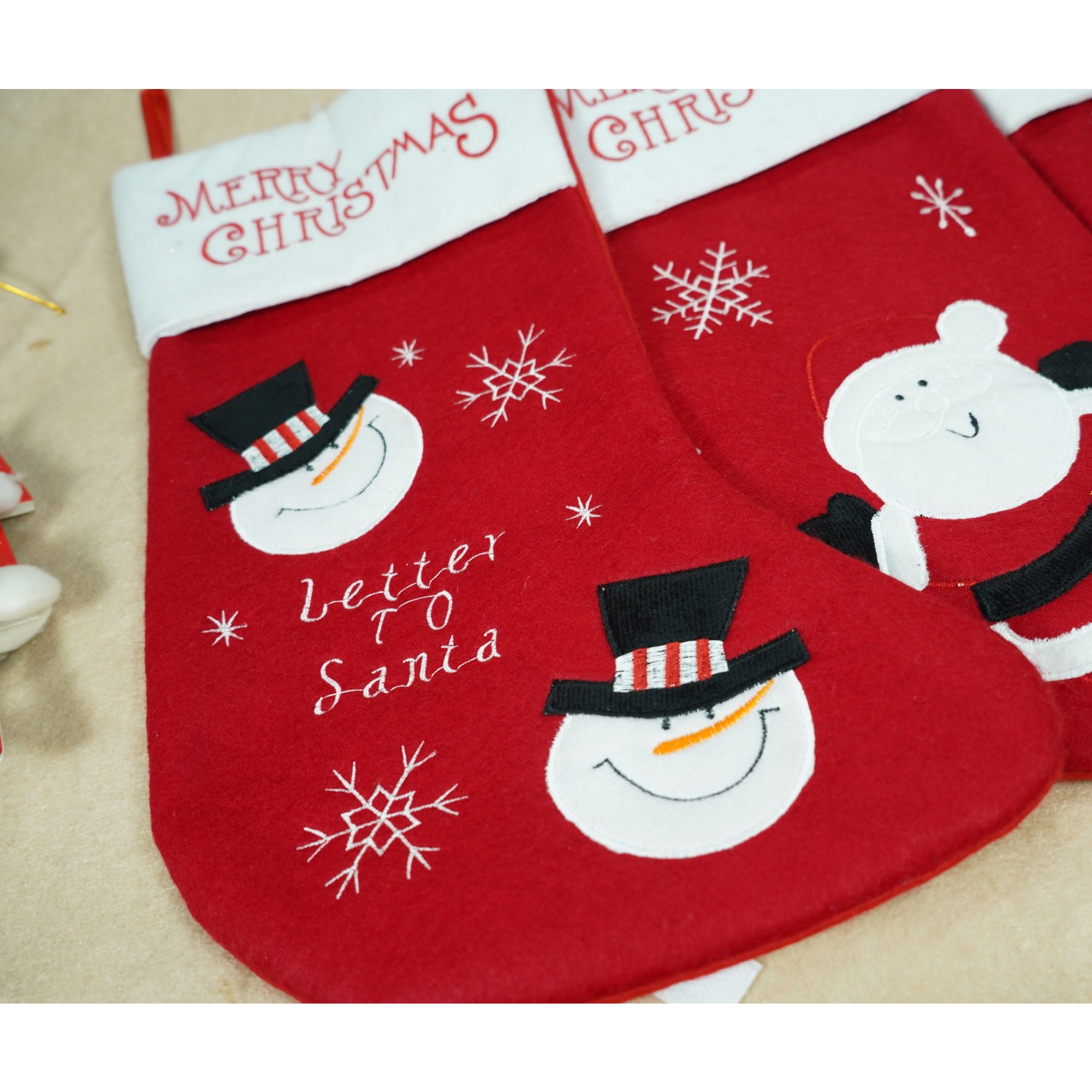Ciorap Cadouri, ,cu model om de zapada, rosu, marimea 20x40 cm, textil, interior [4]