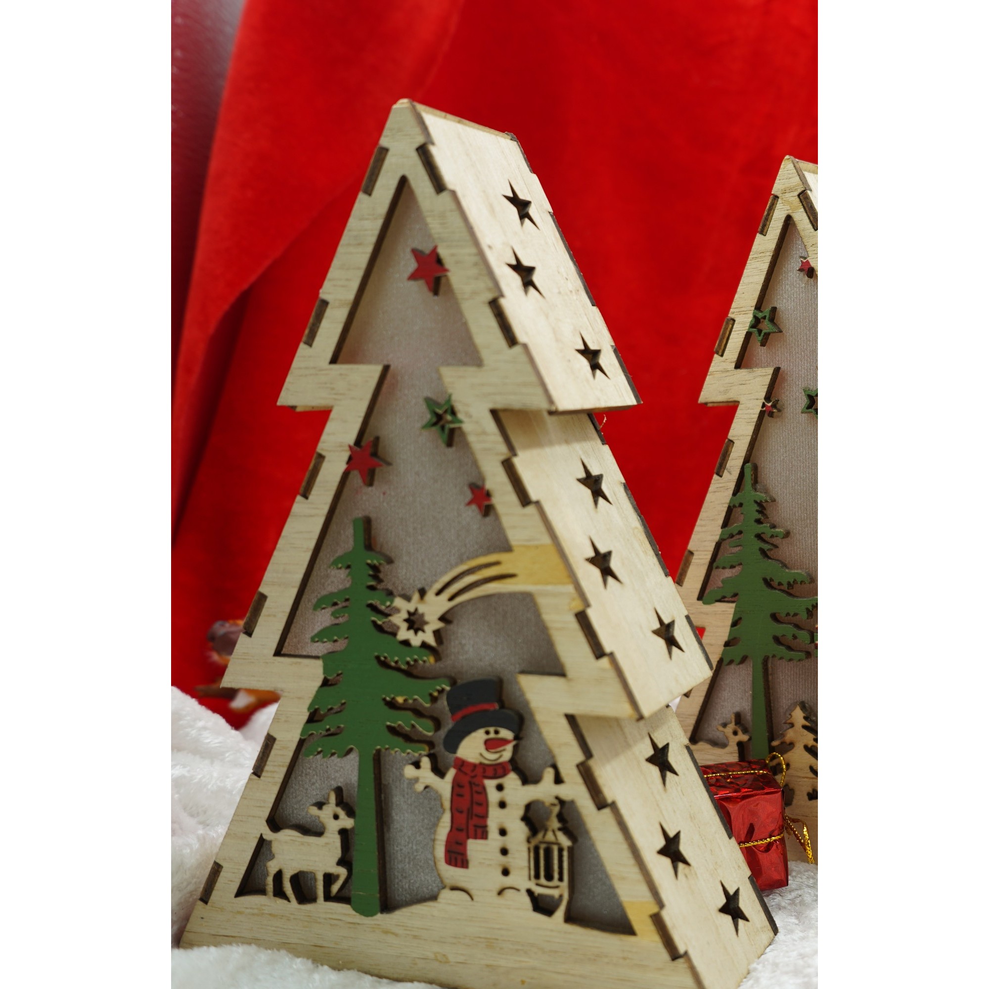 Decoratiune luminoasa, model de Brad cu Om de zapada, maro, lungime: 14 cm, latime: 5 cm, inaltime: 20 cm, lemn, interior/exterior [2]