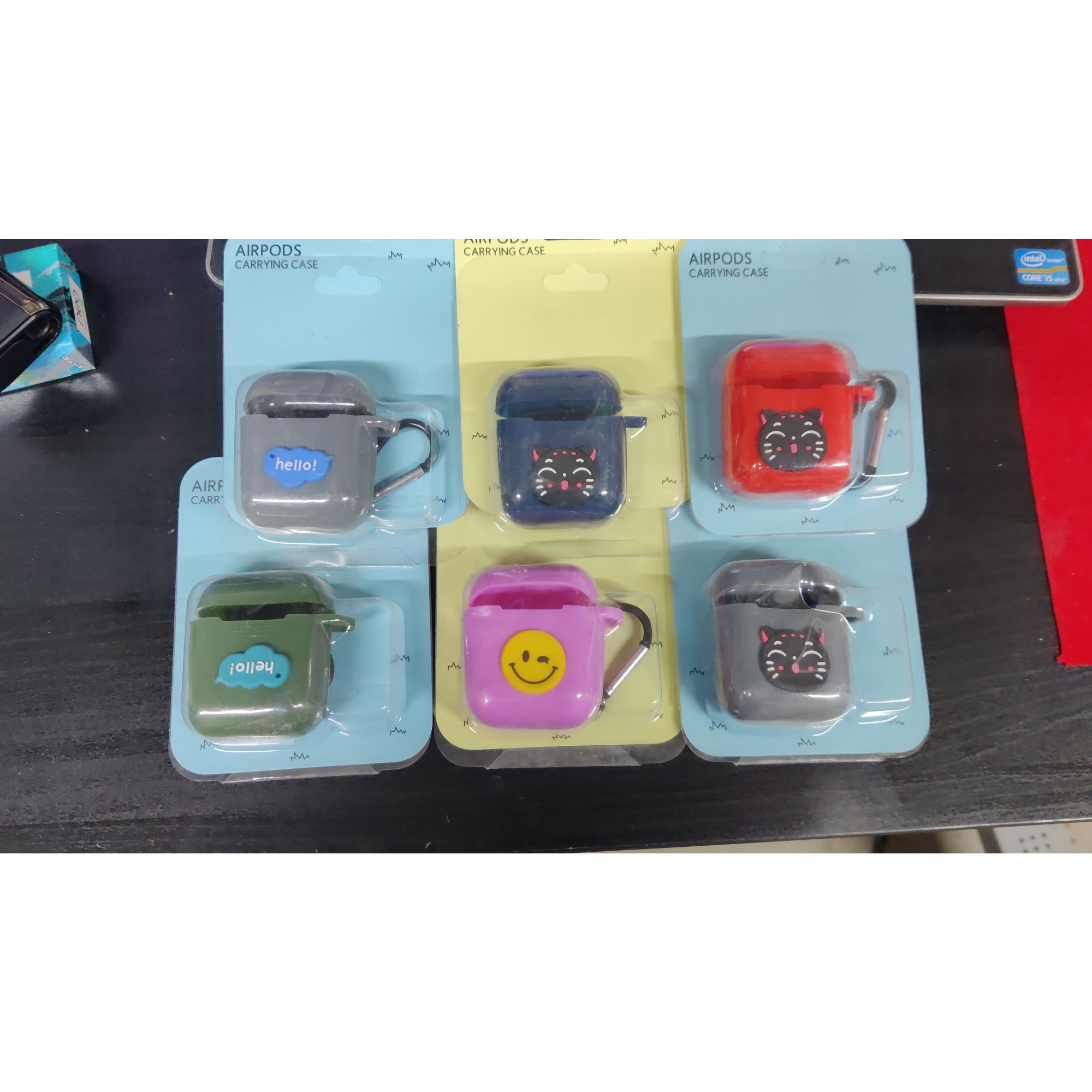 Animate - Husa AirPods cu inel, model mixt