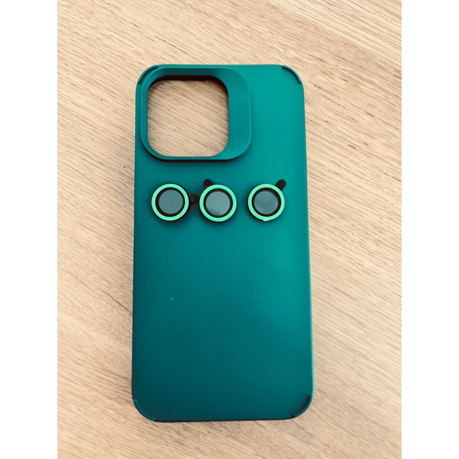 Husa Apple iPhone 14, , din Silicon Lichid, Interior din Microfibra, Lentile Fosforescente de Protectie Camera, Anti Amprenta, Rezistenta la Socuri, Verde [9]