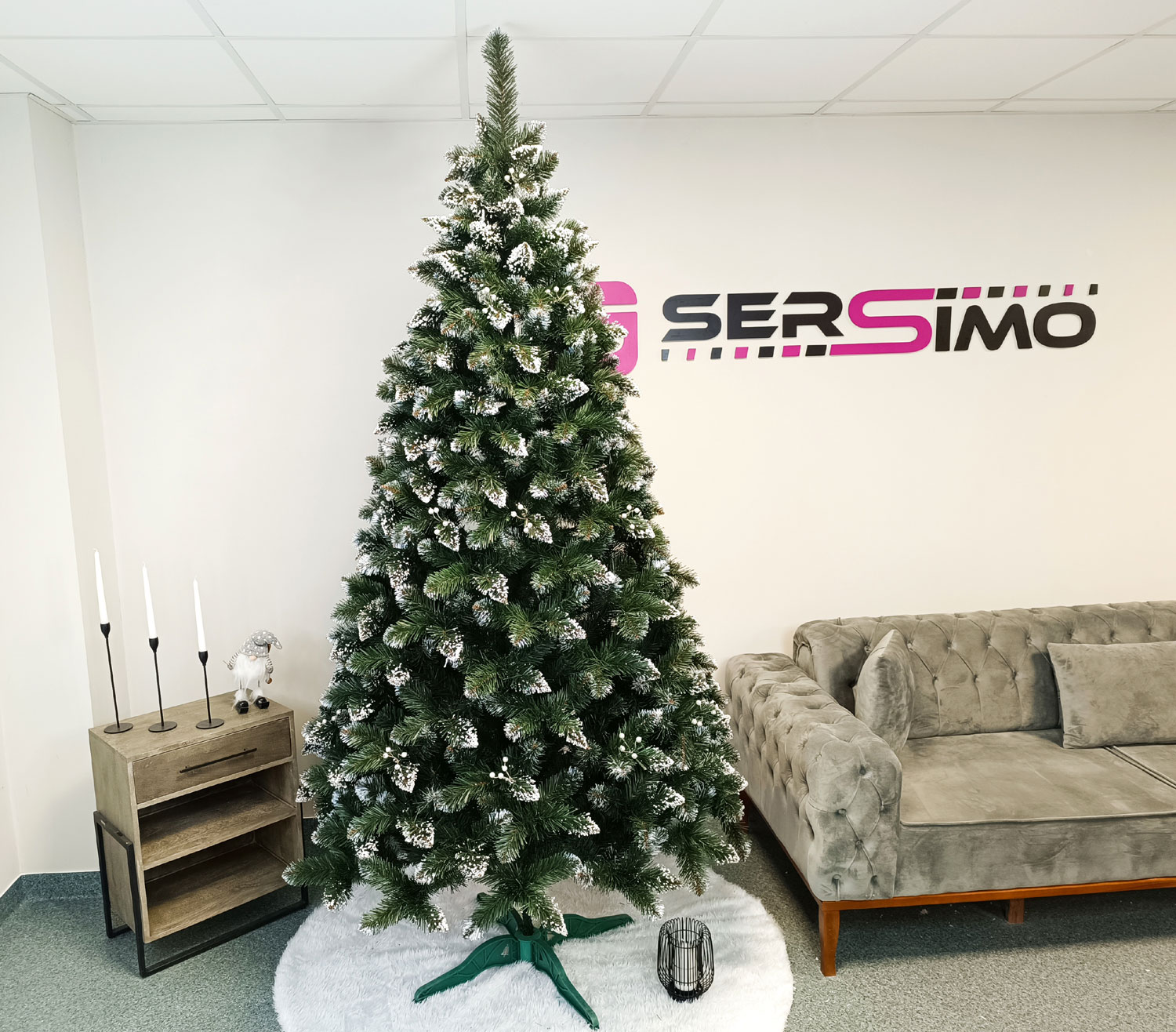 Brad artificial Christmas Deluxe by Sersimo, Crystal nins cu merisoare, 2D, 250cm [7]