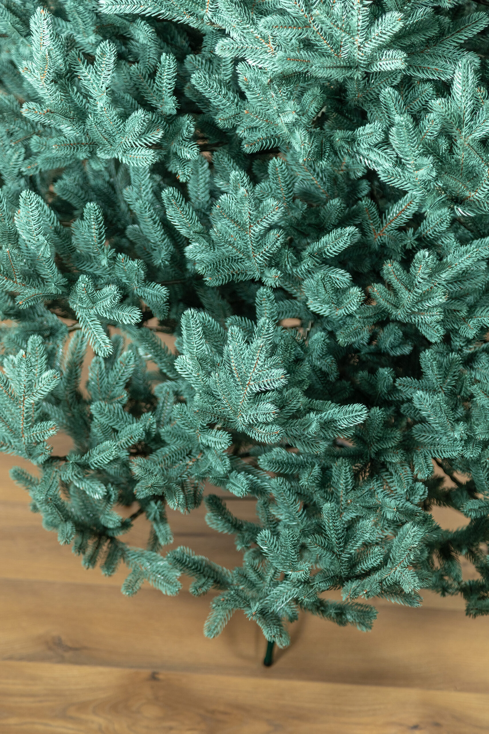 Brad artificial Christmas Deluxe by Sersimo, Viena Select argintiu, integral 3D, 230cm [20]