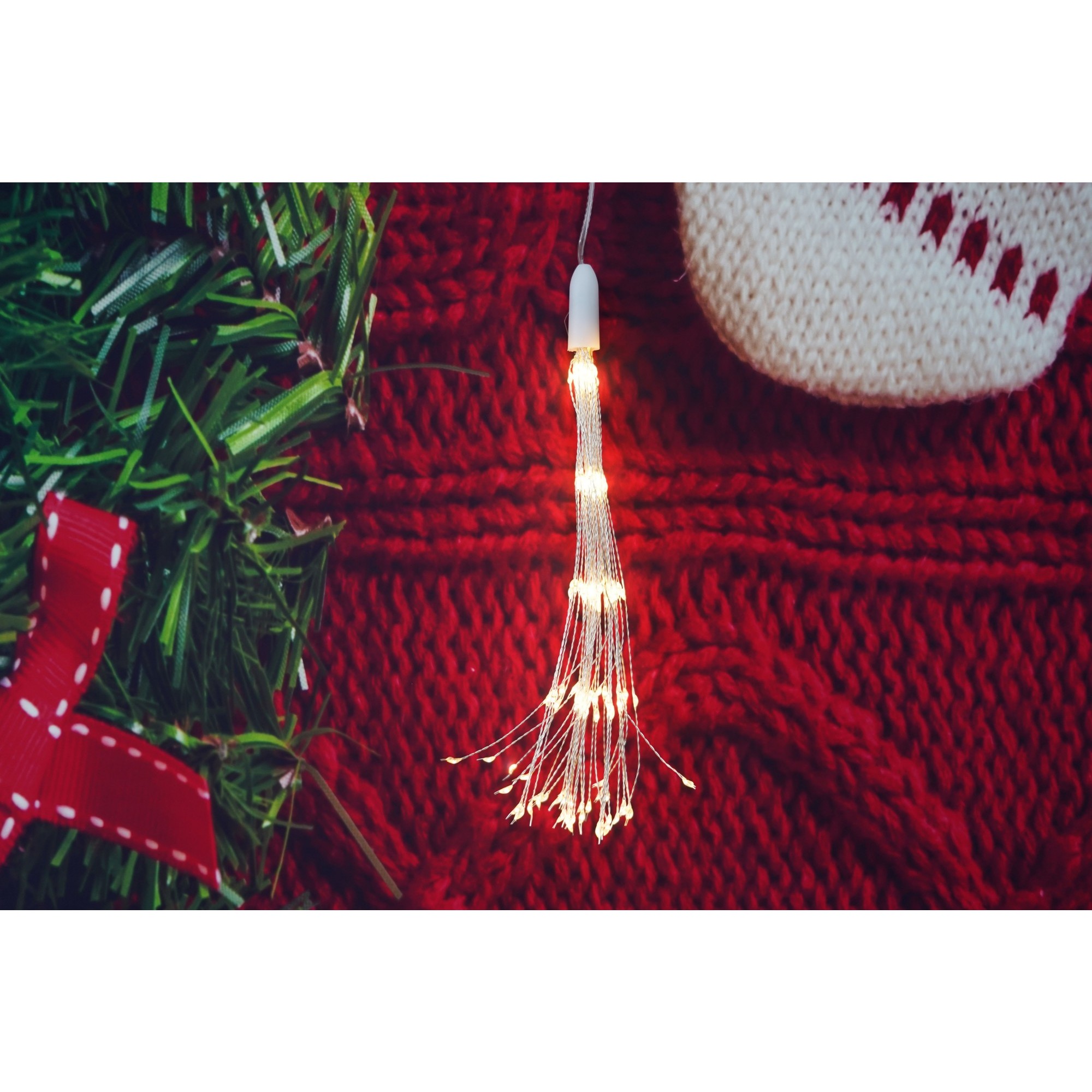 Instalatie Craciun, , 200 LED-uri, Telecomanda 8 functii, Incarcare Solara, Explozie Fireworks, Fir Cupru, interior/exterior, Alb Cald [2]