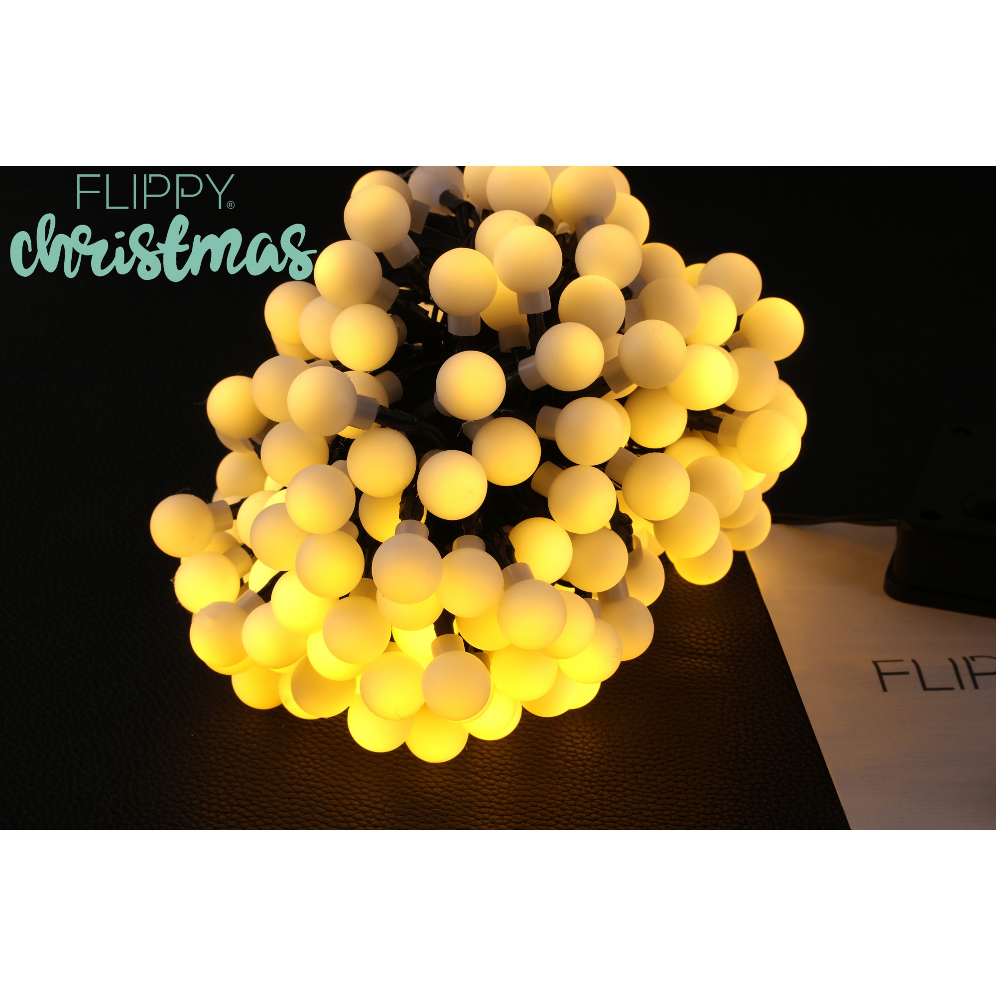 Instalatii Solare - Instalatie Craciun, 22 metri, 200 de LED-uri cu ornament tip Bulb, 8 jocuri de lumini alb cald, cu energie solara, liniar, interior/exterior, 