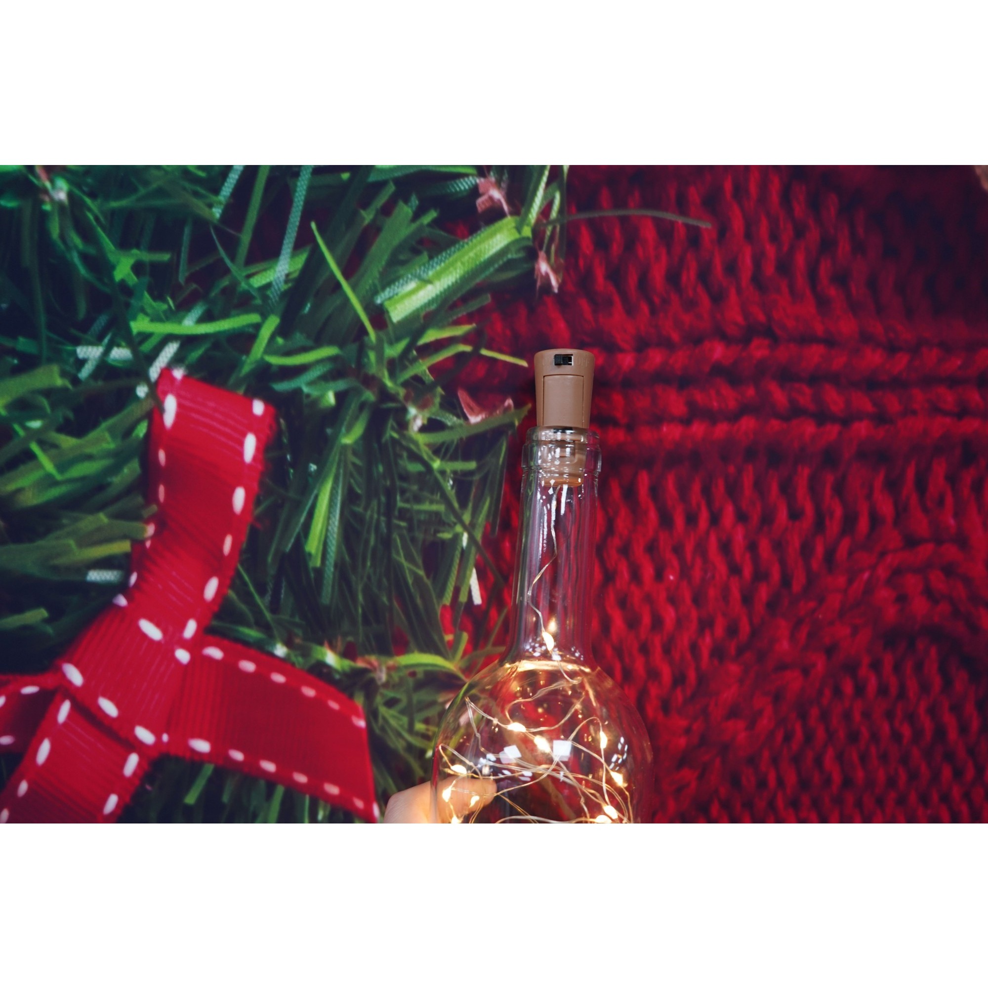 Instalatie Craciun, Liniara, 3 metri, Baterii, 30 LED-uri, Alb Cald, Fir Cupru, Interior/Exterior,  [2]