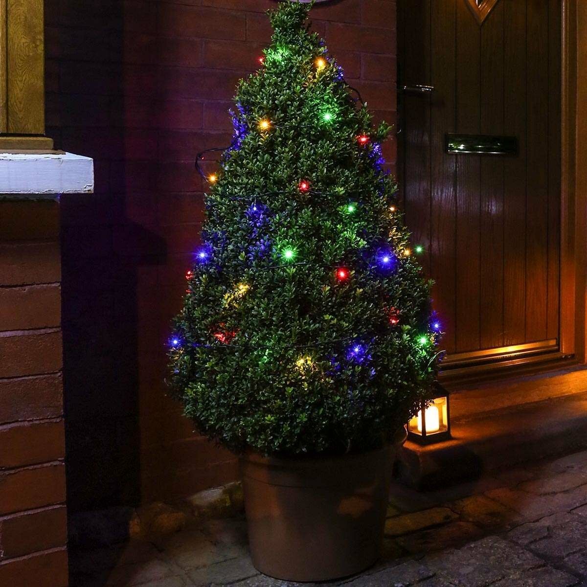 ✨TOATE PRODUSELE✨ - Instalatie de Craciun Liniara Yoto, 22 m, din care 1 m Prelungitor 220V, 300 LED, 8 jocuri de lumini, Controler, Utilizare Interior/Exterior, Fir Negru, multicolor