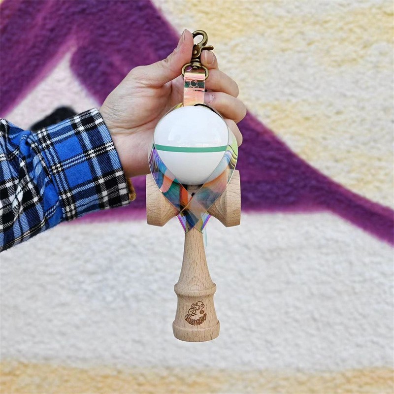 ✨TOATE PRODUSELE✨ - Husa pentru Kendama, , Husa de Depozitare pentru Kendama, din PVC rezistent, Catarama cu Agatare pentru Transportare, Forma Breloc 8, 12 x 6 cm, Magic Multicolor