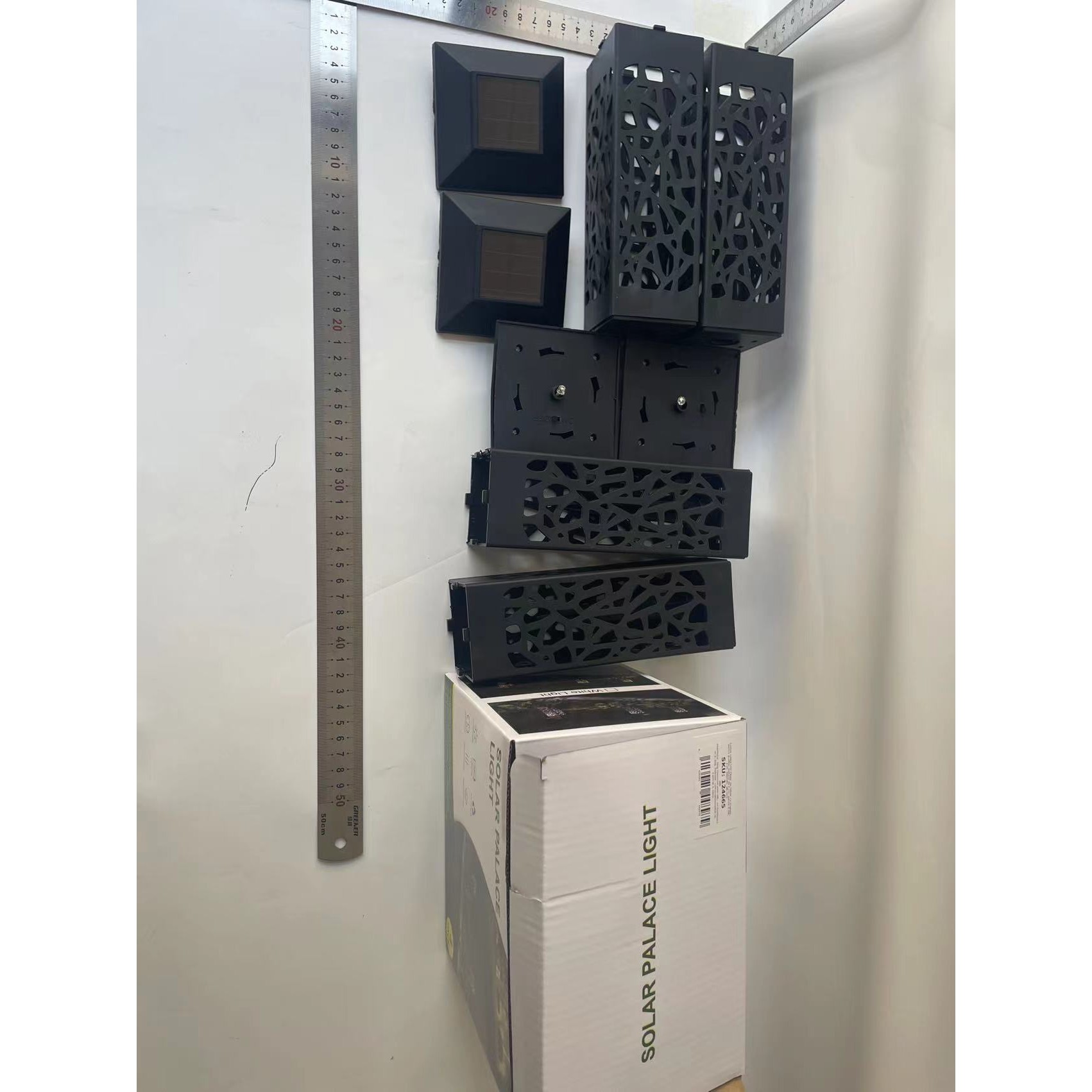 Lampa solara LED , tip felinar cu acoperis, pentru gradina, inaltime 30.2 cm, putere 0.2W, 1.2V, 600mAh, alb rece [6]