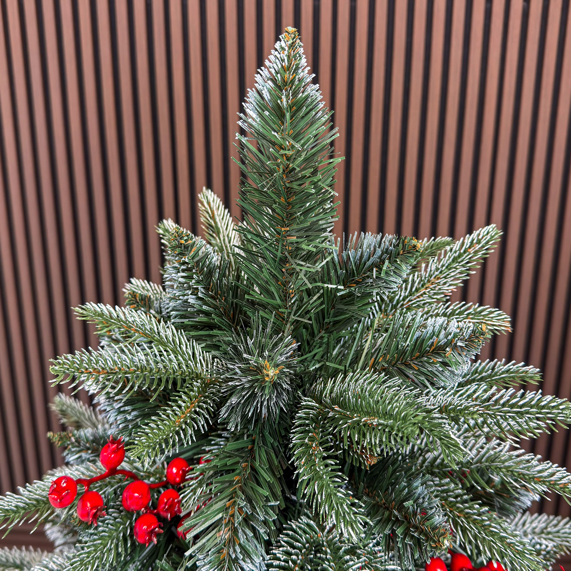 Brad artificial Sersimo, Miahelene Elite, verde nins cu merisoare, mix 2D+3D, 180 cm [13]