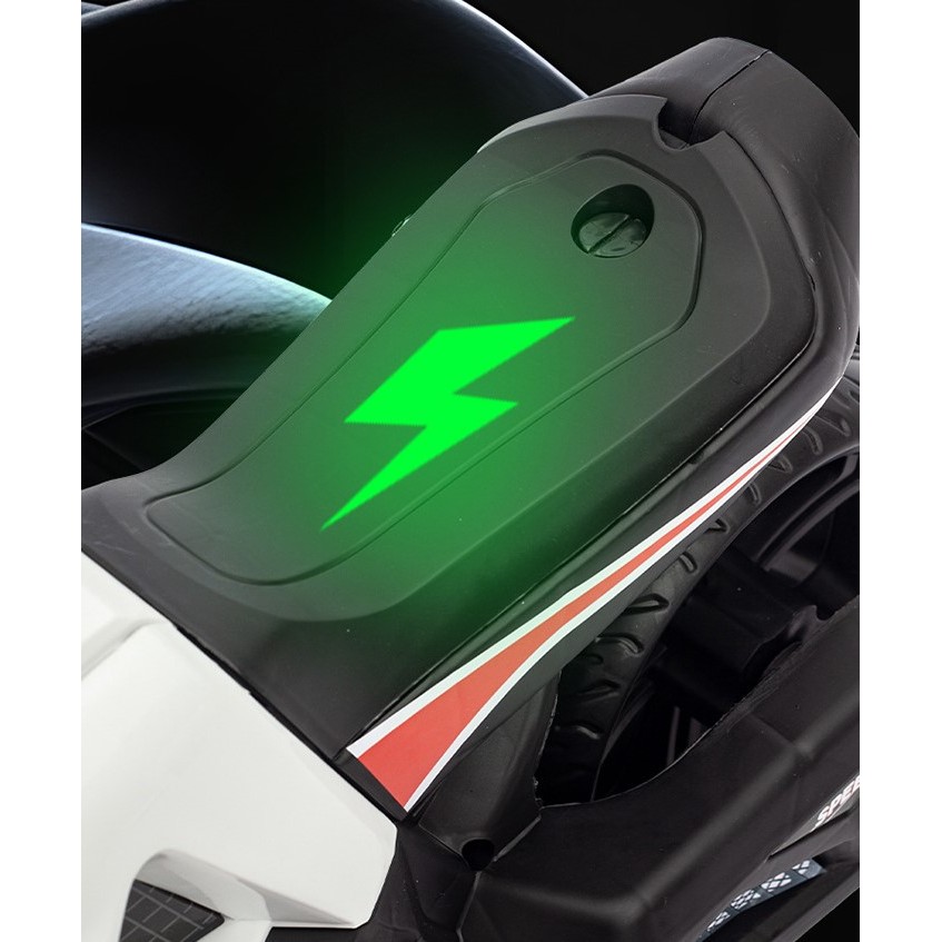 Motocicleta Electrica cu 2 Roti Mari si 2 Roti Ajutatoare, , Acumulator Incarcare, Anti-Rasturnare, Lumini, Muzica, Motor:380, Baterie 6V4.5, 41.5x70x34 cm, 4.5 Kg, 3 Ani+, Alb Negru [13]