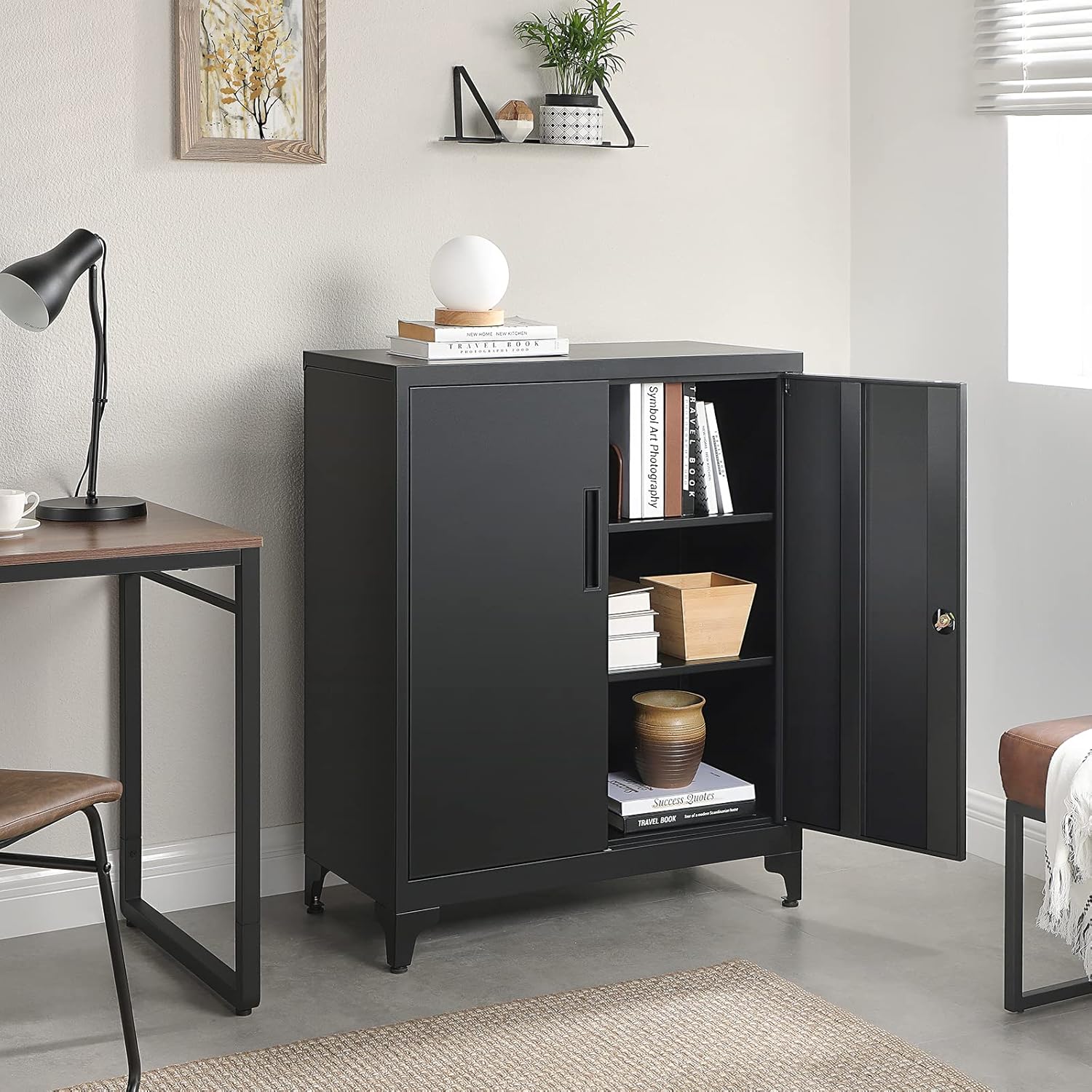 SONGMICS Dulap birou metalic cu 2 usi si sistem de inchidere, multifunctional cu rafturi reglabile, 40x80x90 cm, negru [8]