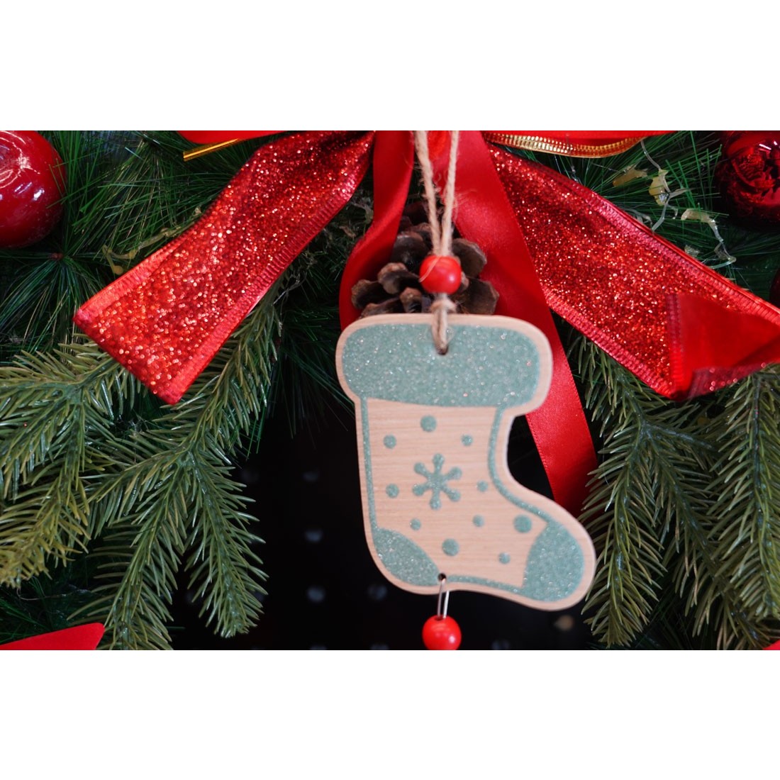 Ornament de brad ciorap cu clopotel, , multicolor, lemn, 17 cm [4]