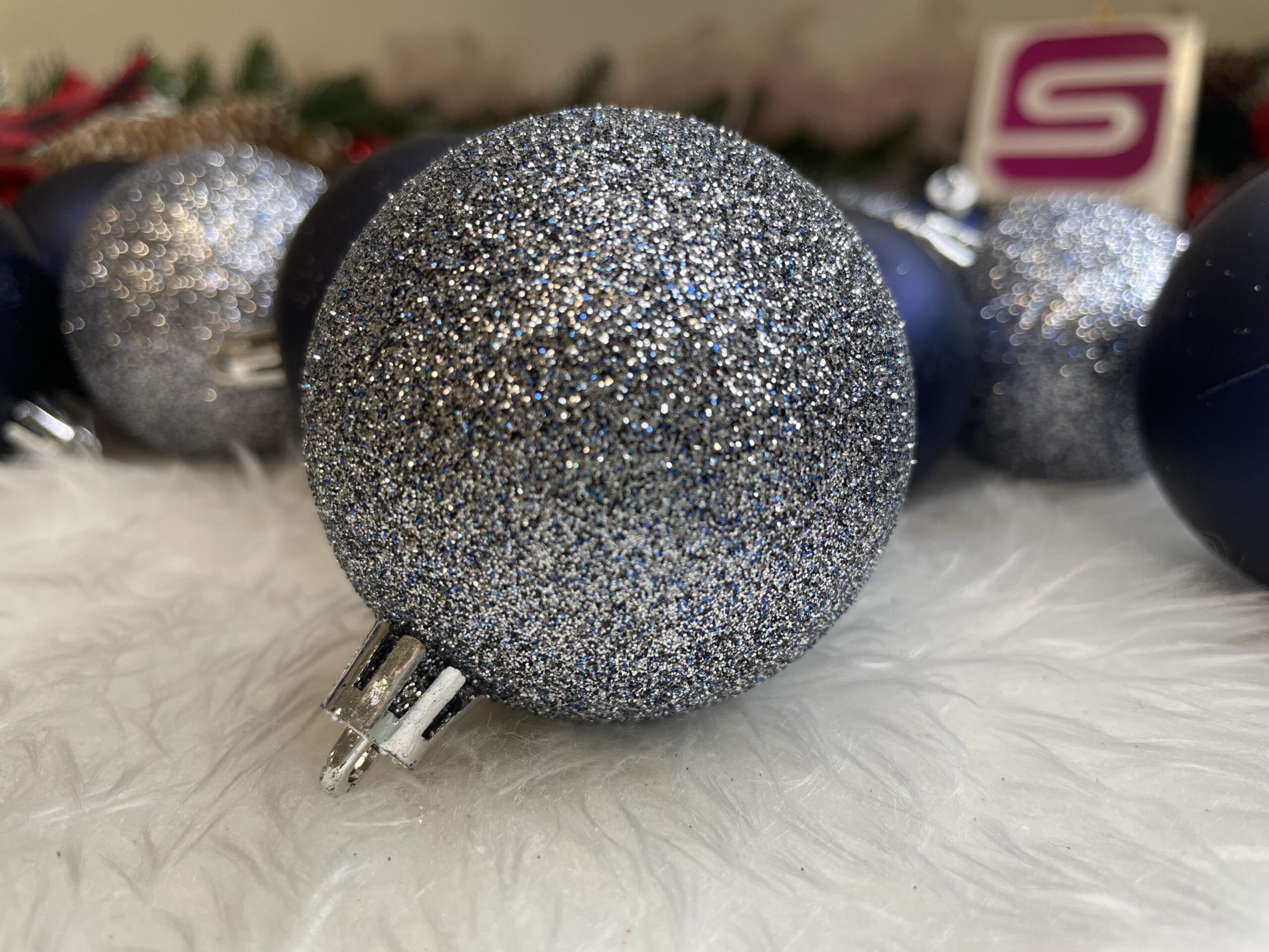 Set globuri de Craciun, 30 bucati, 3 modele, 4/5/6cm, albastru inchis [11]