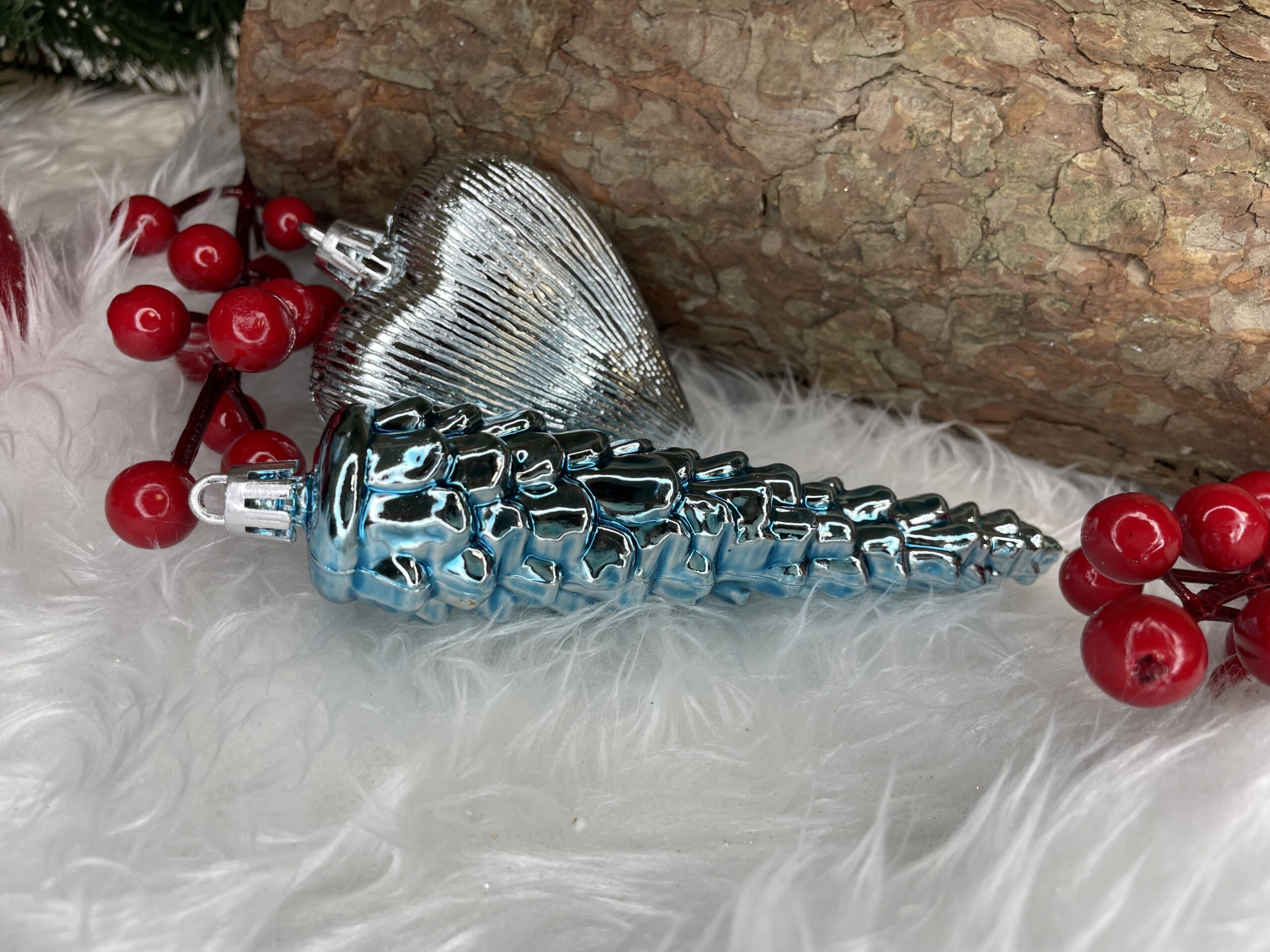 Set globuri si decoratiuni de Craciun, 72 piese, diverse dimensiuni, albastru [27]