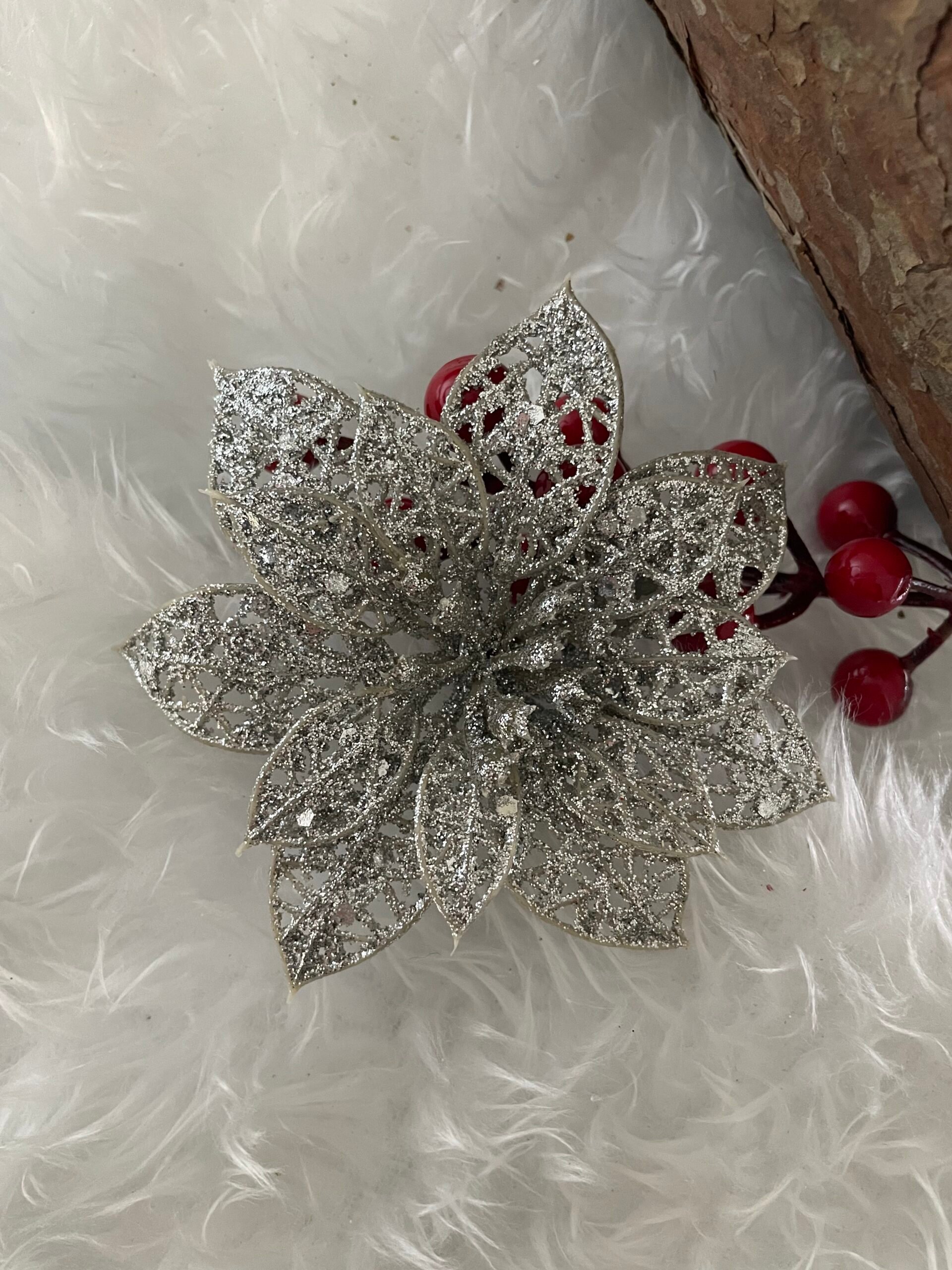 Set 10 ornamente pentru bradul de Craciun, stea Poinsettia, 10cm, argintiu [9]