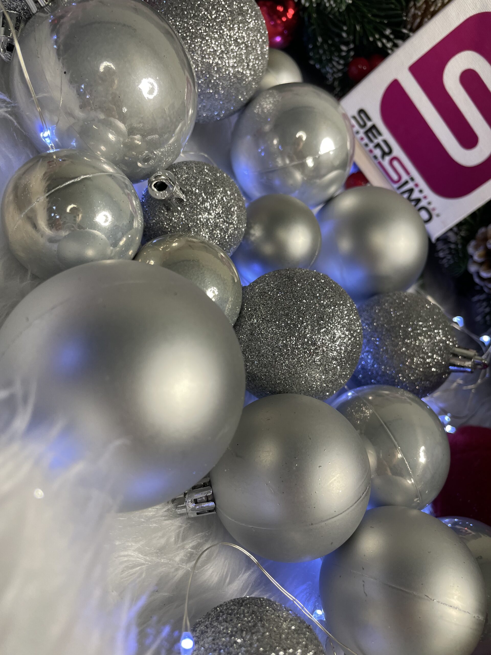 Set globuri de Craciun, 30 bucati, 3 modele, 4/5/6cm, argintiu [12]