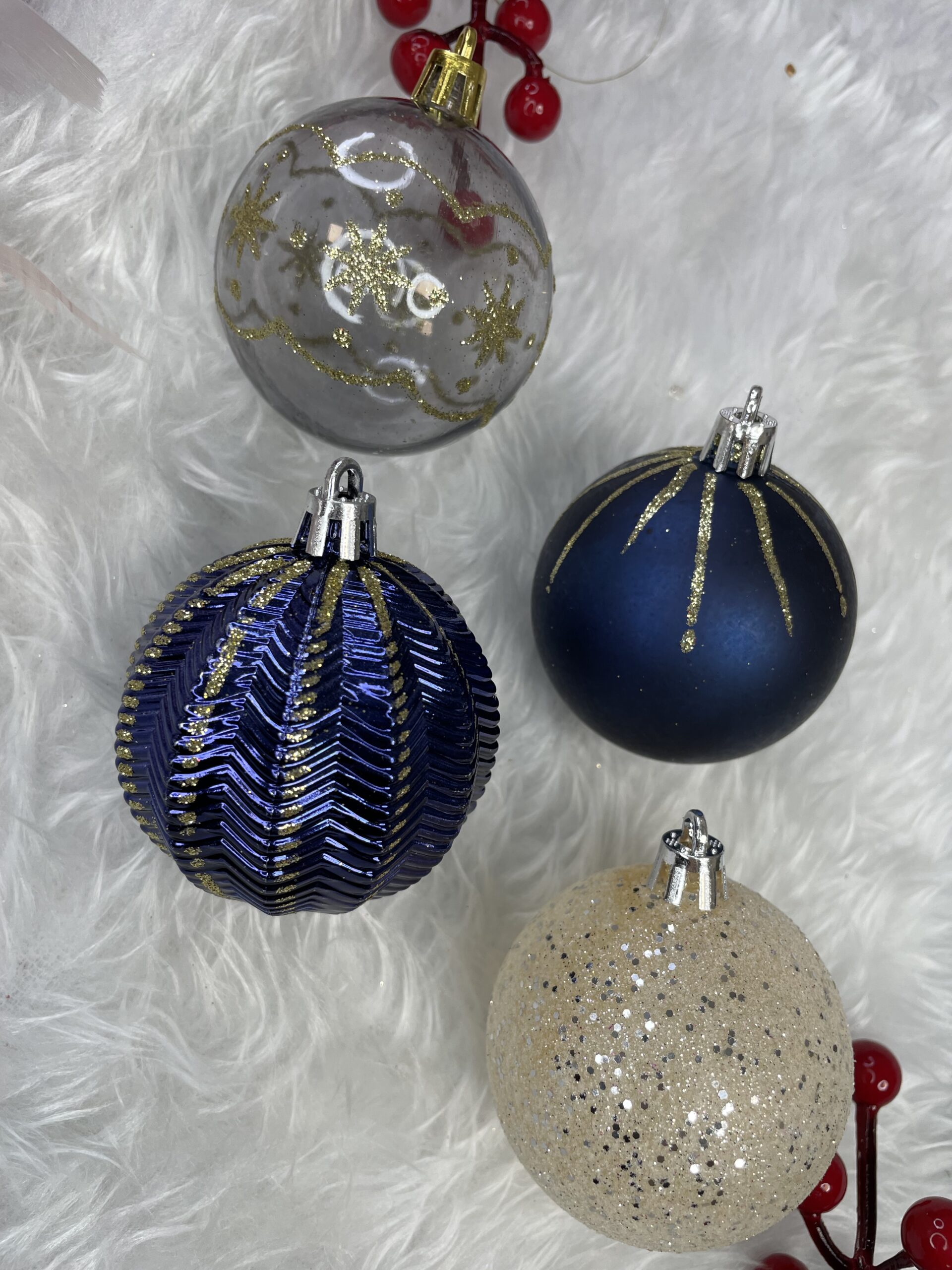 Set globuri de Craciun cu modele de sarbatori, 30 bucati, 6cm, multicolor [20]