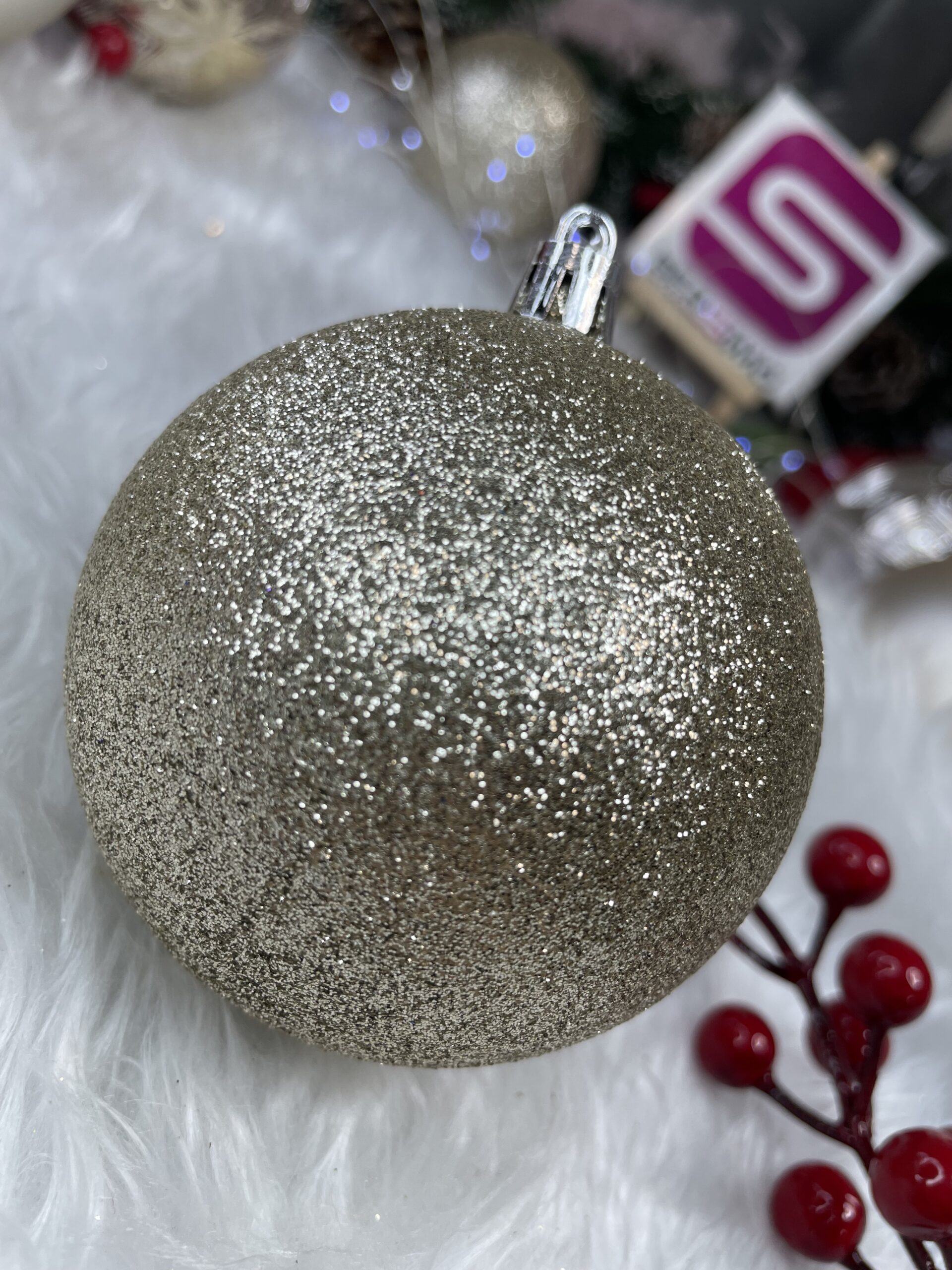 Set globuri de Craciun, 30 bucati, 6 modele, 8cm, auriu [14]