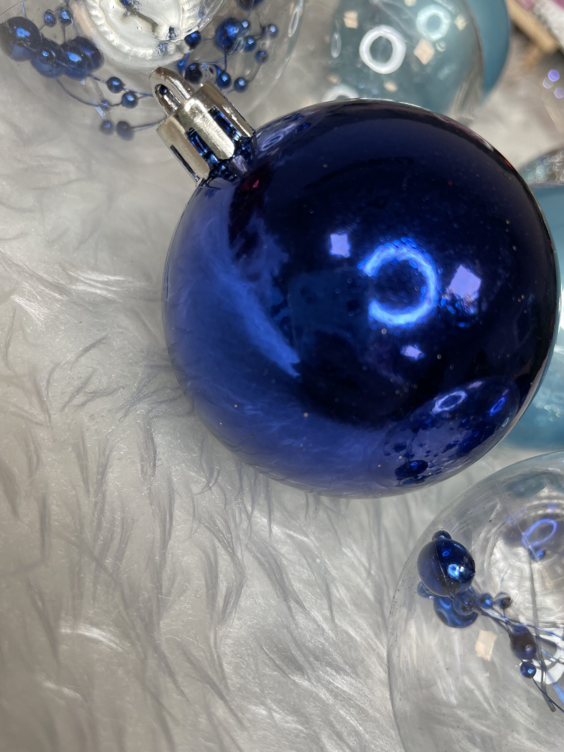 Set globuri de Craciun Inedit, 30 bucati, 6cm, transparente si albastru [12]